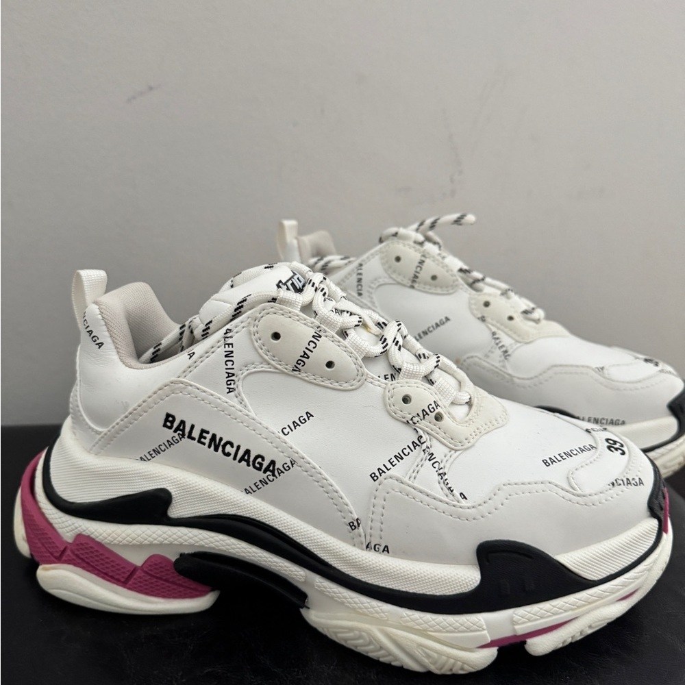 Balenciaga White and Pink Sneakers